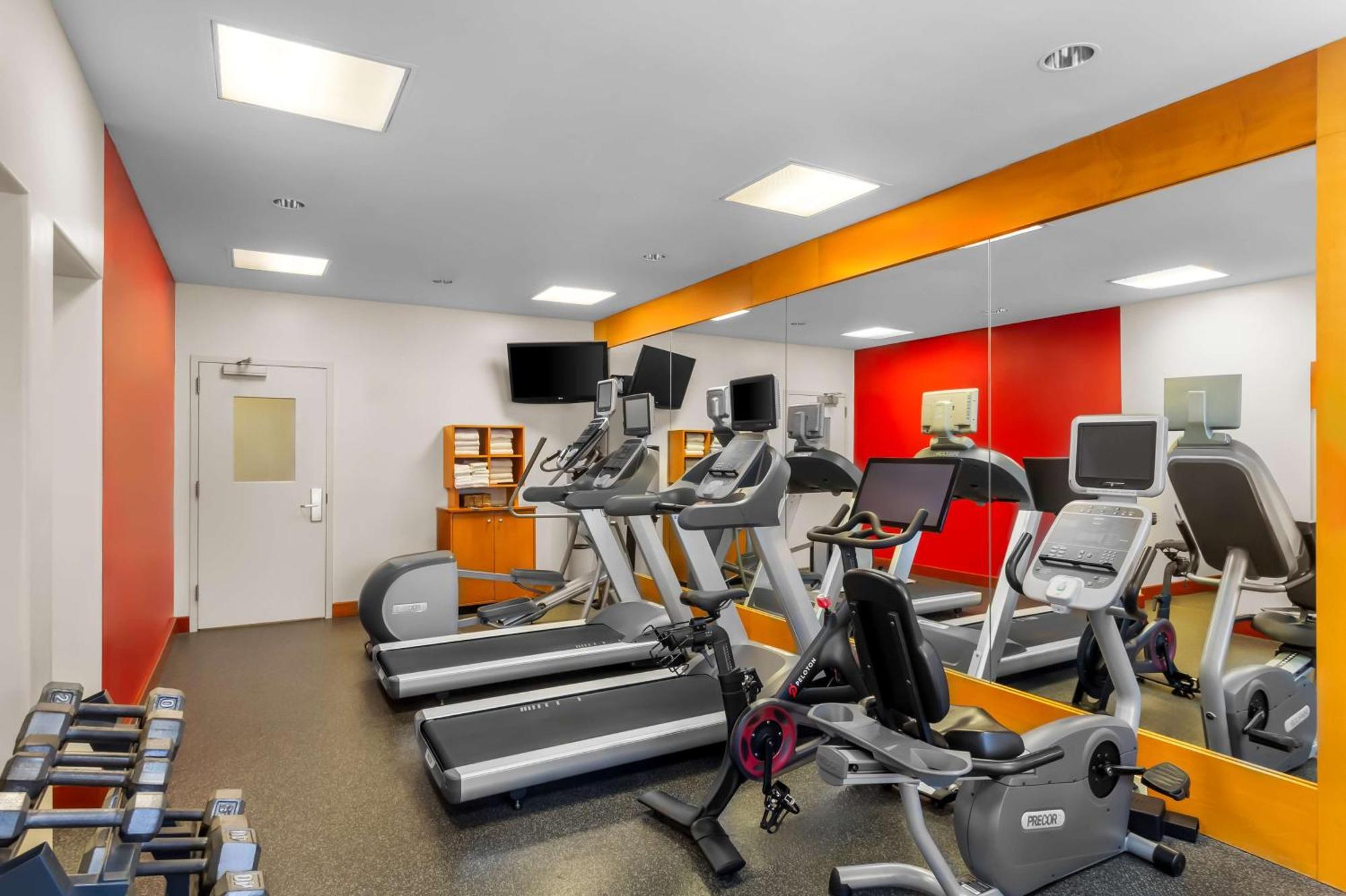 Acp Hotel Houston Westchase, Mod Collection By Sonesta ภายนอก รูปภาพ